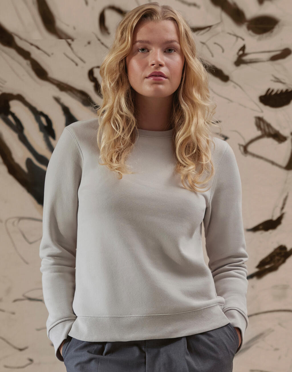 QUEEN Crew Neck 23 QUEEN Crew Neck – Bild 23